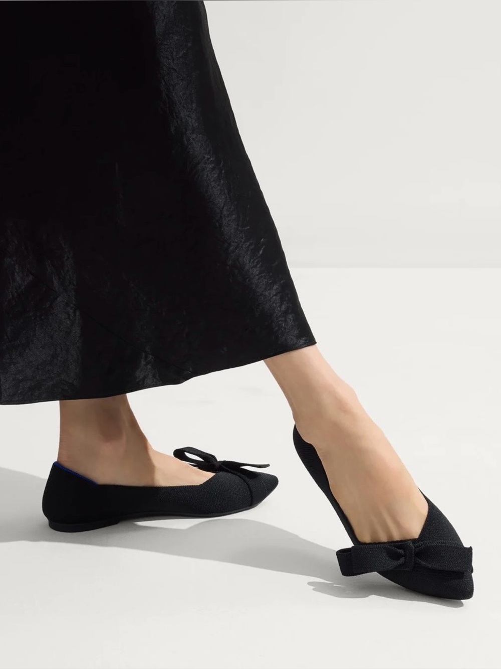 Rothy's The Bow Point II Ballet
Flats Black Size 7.5